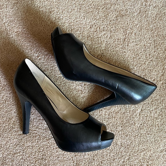 🖤 Nine & Co. black peep toe pumps / heels size 9M 👀 - Picture 5 of 10